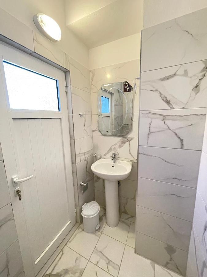 Apartament Xhevdet Saranda